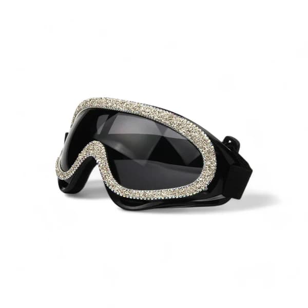 Stylische Damen-Accessoires für den Sommer – die perfekte Festival Sonnenbrille im Venga Store