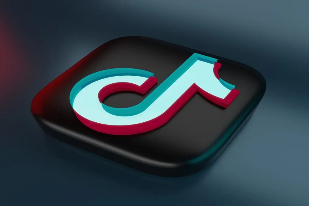 TikTok Likes bestellen leicht gemacht: AboLöwe bringt dich nach oben!