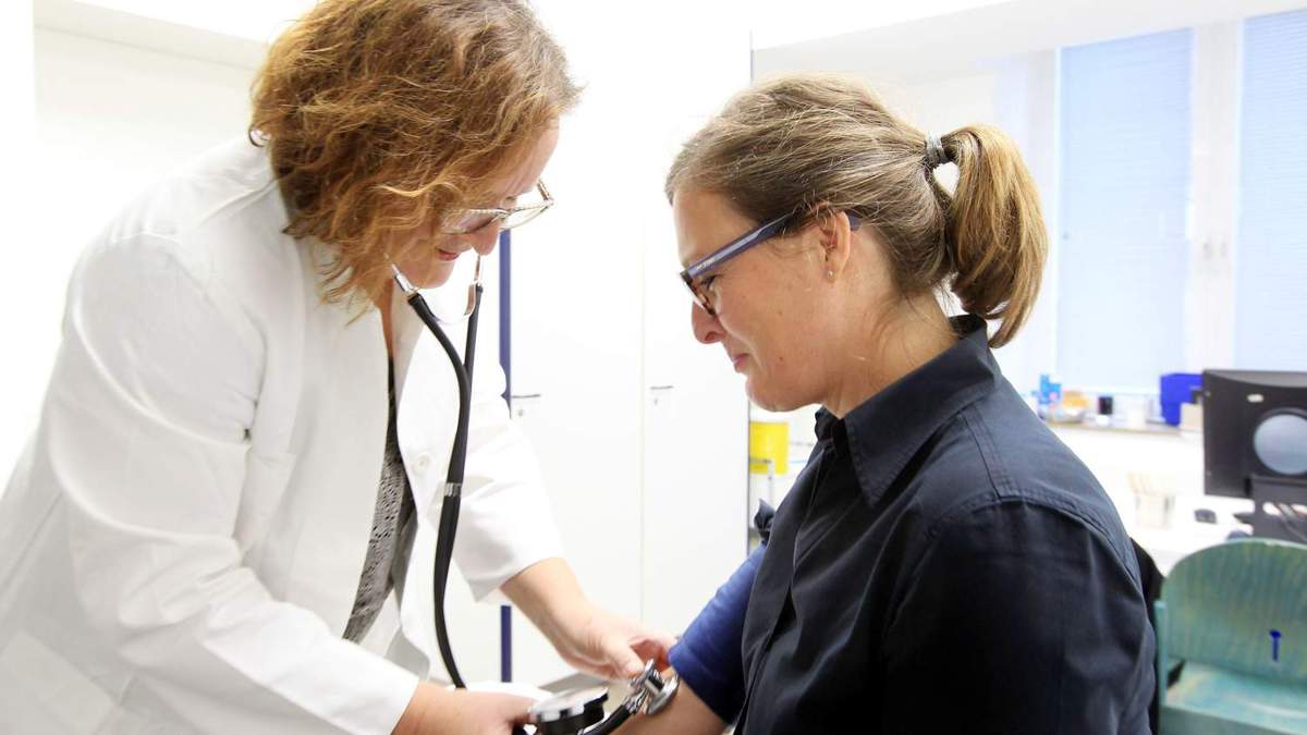 Notfallmedizin mit Komfort: Privatärztlicher Notdienst im Einsatz