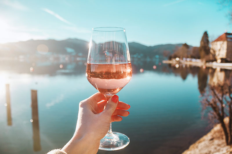 Rosé Wein: Die zeitlose Eleganz eines Klassikers